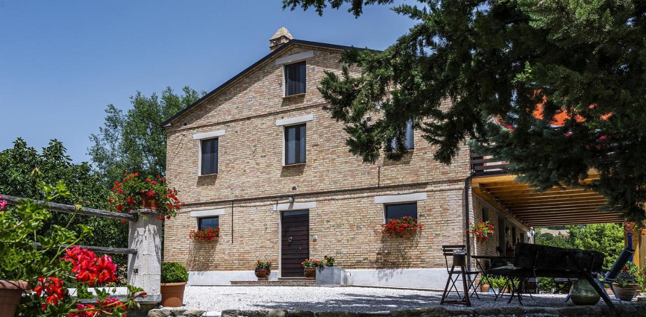 Casa Friano Bed & Breakfast Amandola Ngoại thất bức ảnh
